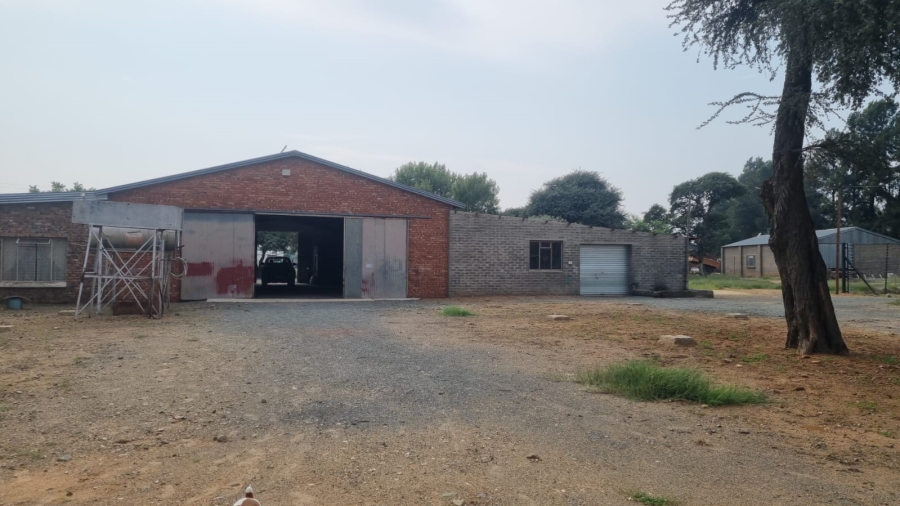 Commercial Property for Sale in Jan Kempdorp Northern Cape